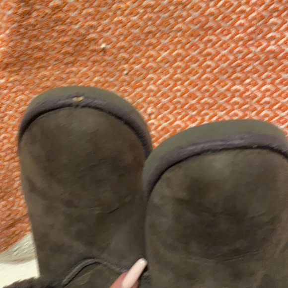 Bailey Button II UGG Boot - Picture 9 of 10